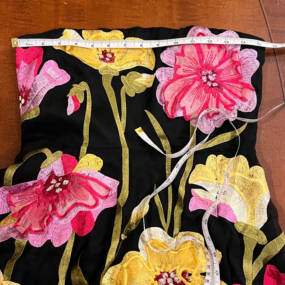 Anthropologie floral mini dress w/ 3D appliqué. Strapless. Black yellow pink. S - Picture 13 of 16
